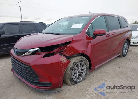 2025 Toyota Sienna Le из США, поврежденный, VIN 5TDKRKEC1SS228005